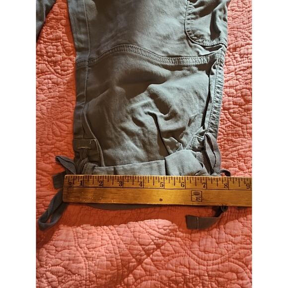 Sonoma Life and Style Gray Modern Fit Convertible Pants Size Petite 10 - Picture 6 of 10